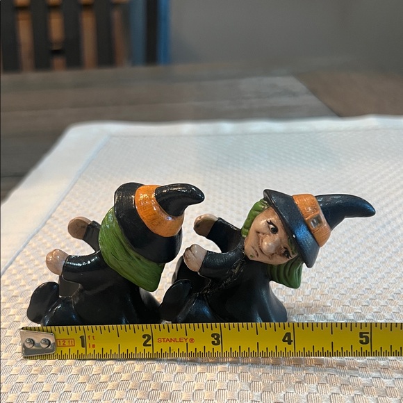 Rare Halloween Ceramic Witch Candleholders - Picture 15 of 15